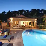 Alordes 别墅 波连斯萨